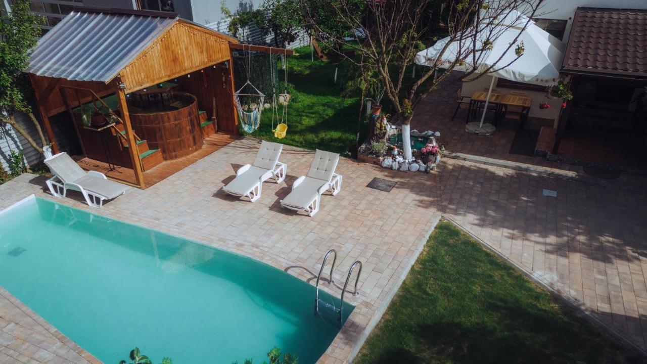 Casuta De Sub Deal - Ciubar Si Piscina Vila Magura  Exterior foto